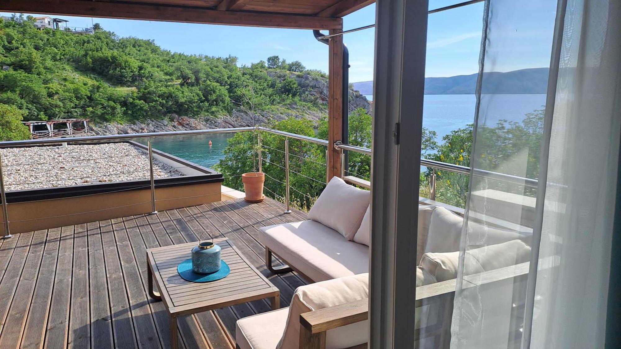 Boora Glamp Experience & Heated Infinity Pool Hotel Senj  Exterior photo